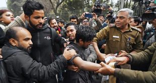 Indian police detain students over Modi documentary screenings