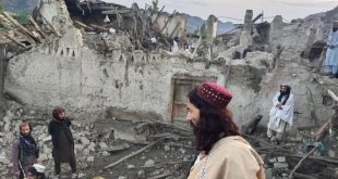 Strong quake kills more than a dozen in Pakistan, Afghanistan