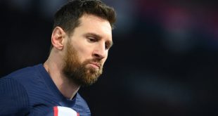 Barcelona Reportedly Has Not Thrown Towel on Signing Messi